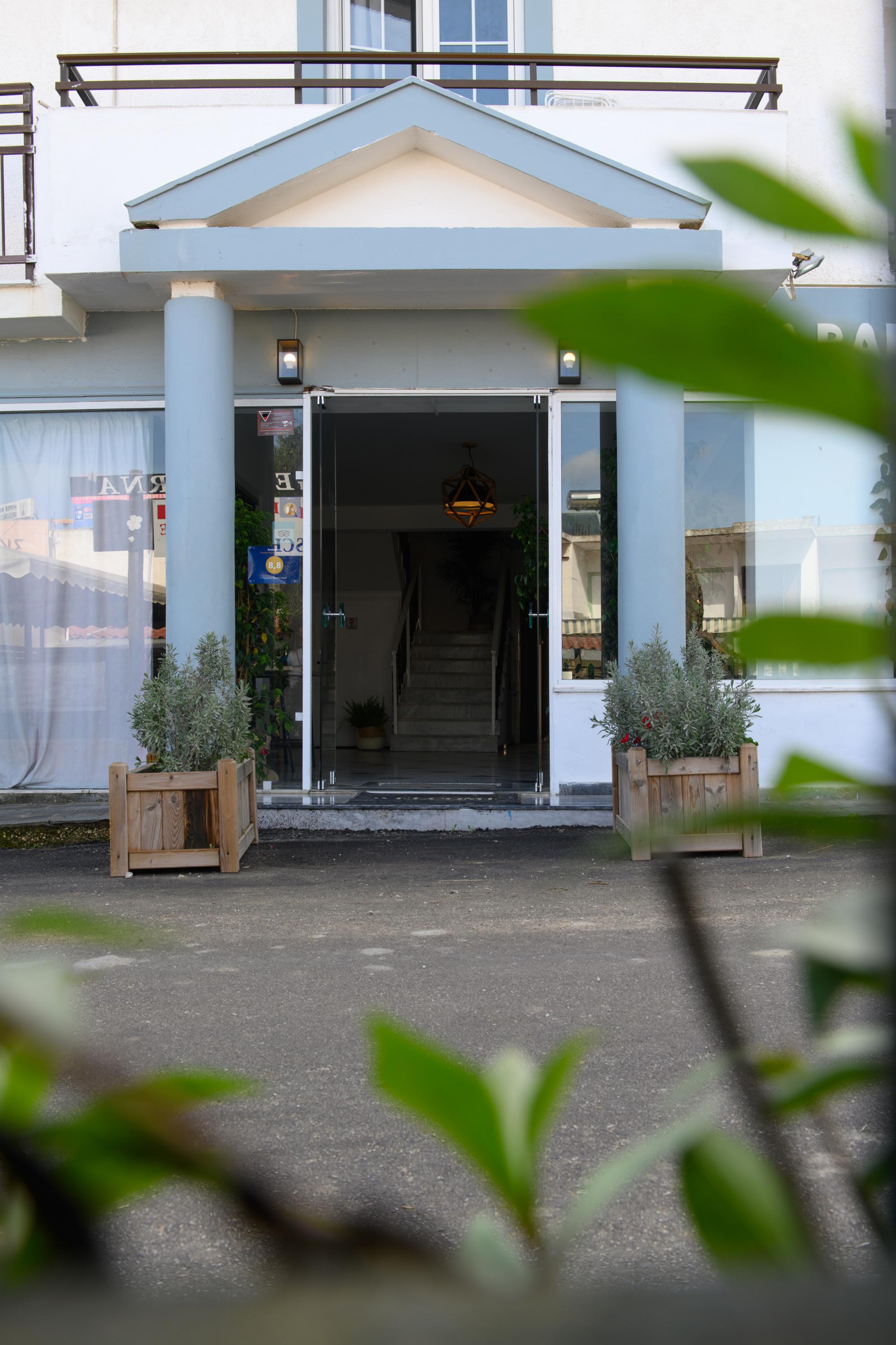 Aquarius Beach Hotel Meszongí Kültér fotó