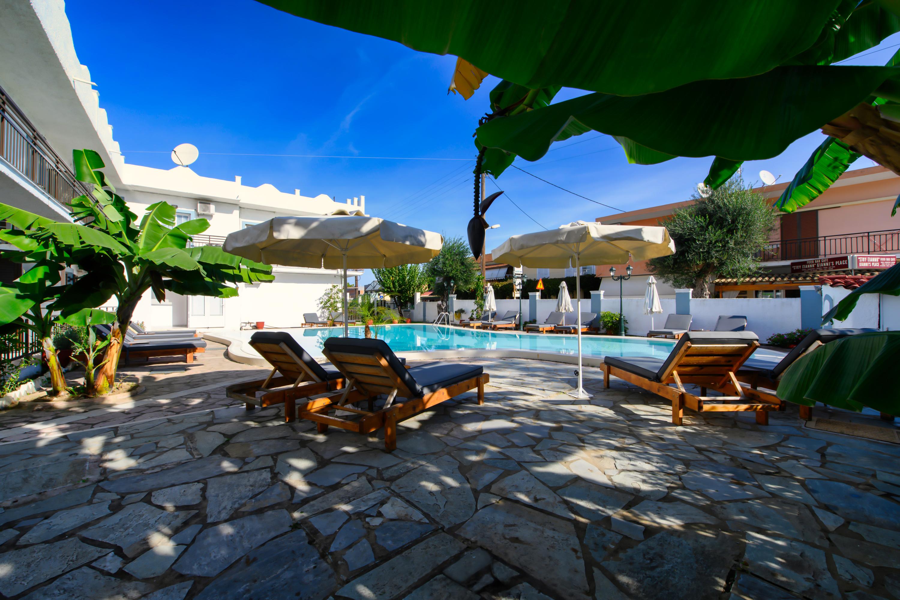 Aquarius Beach Hotel Meszongí Kültér fotó