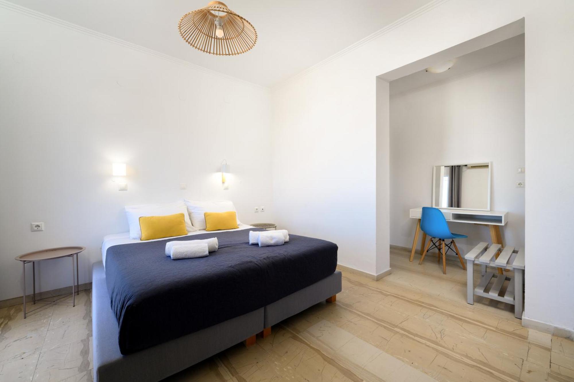 Aquarius Beach Hotel Meszongí Kültér fotó